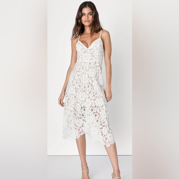 floral lace tulle dress A-Line Court Train Lace Tulle Sleeveless Wedding Dress COCOMELODY CW3227, 45 Days / Ivory / US2-UK4-EUR32 main image 1